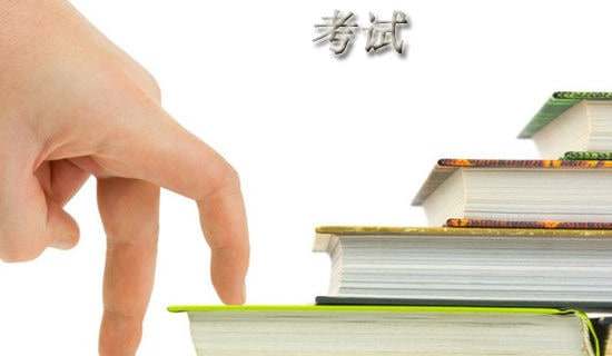 ��ԇ��˼����600����ƪ