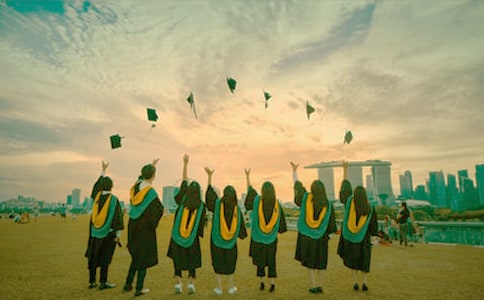 ��(j��ng)��Į��I(y��)���Z(y��)100�t