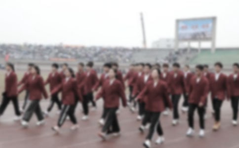 坡道定點(diǎn)停車(chē)和起步操作要領(lǐng)