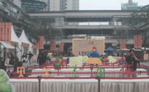 �̈������c��ӷ��� 