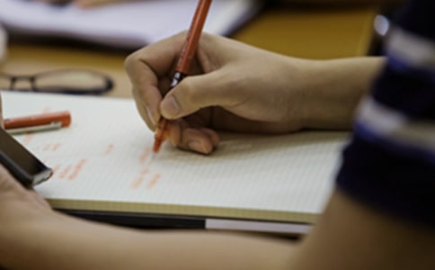 島上書店讀后感