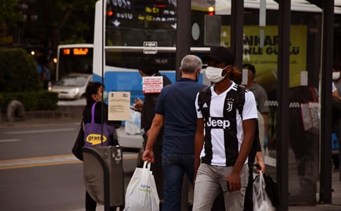 上半年公交站員工工作總結(jié) -總結(jié)