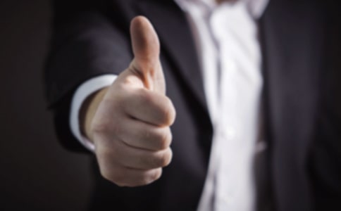 �Ą�e�˵�����_��־����