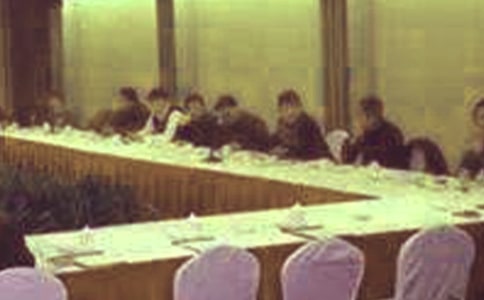 ׃����˾��(j��ng)�I(y��ng)�����Ĺɖ|��(hu��)�Q�h�������\12ƪ��