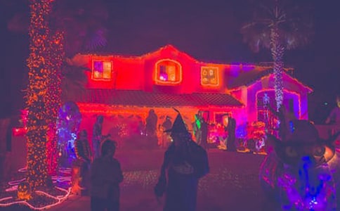 勇闖“鬼屋”作文