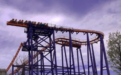 �@�U�^ɽ܇����