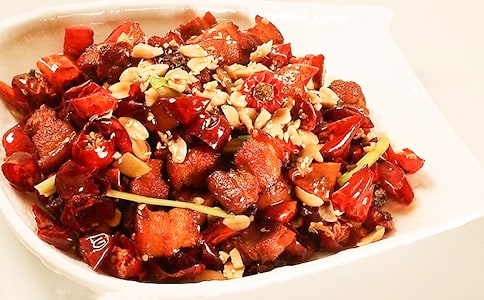 鮑魚(yú)紅燒肉的家常做法