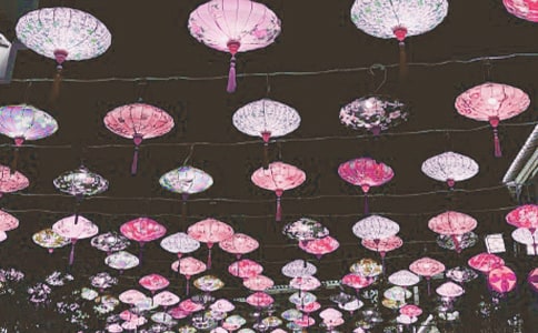 �p��������