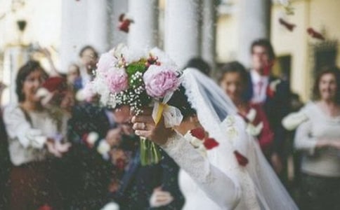 ��ΠI��һ��(g��)���õĻ�����ͥ