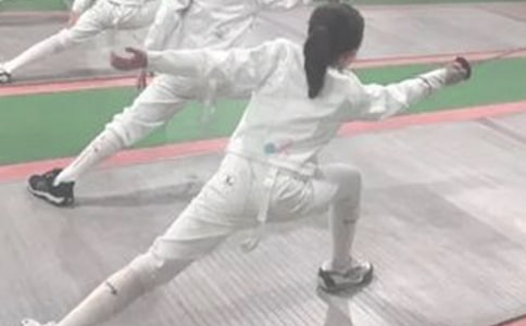 �􄦵��J�R����