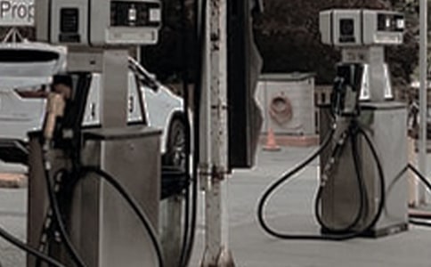 ��W�������ڼ���վ�������