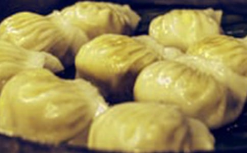 第一次包餃子集錦(15篇)