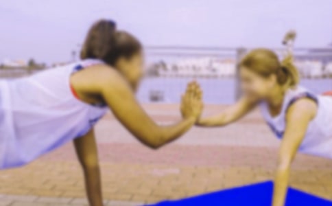 �˱��̾��x���