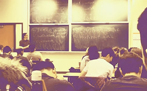 ��(sh��)�`�̌W(xu��)�ĵ��w�����ģ����x3ƪ��