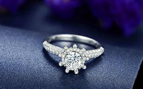 һö���ָ����