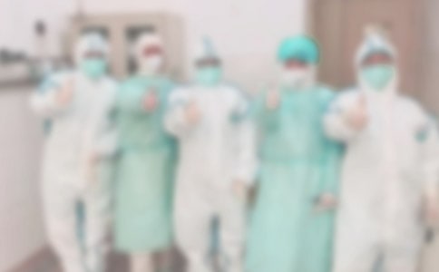 ���߷�������Ę�(bi��o)�}������