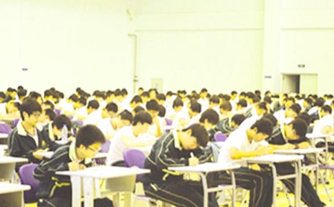 �QӢ�Z��ԇͨ�P����