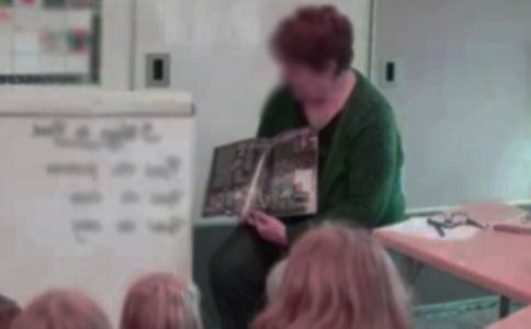 英語(yǔ)老師應(yīng)聘自我介紹