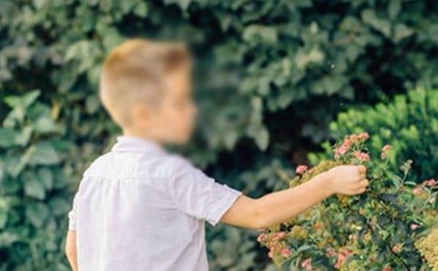 �����E�к����^��з���