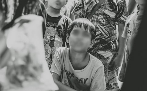 �o�к���ȡ���ִ�ȫ