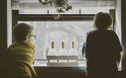 �������Ե��к�������