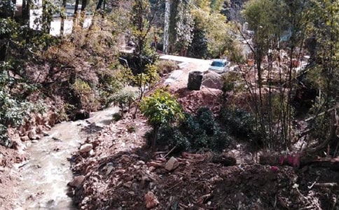 ������ʯ����α��U��