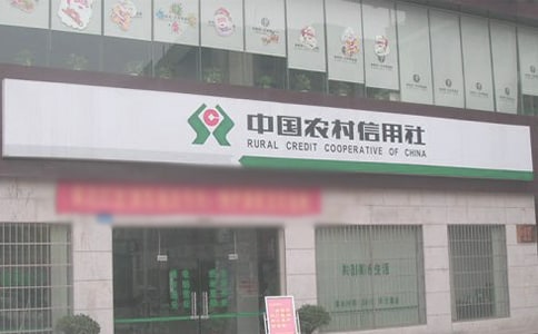 �r���������T�������Y����