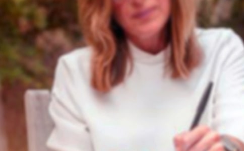 形容女人美貌的詩(shī)句