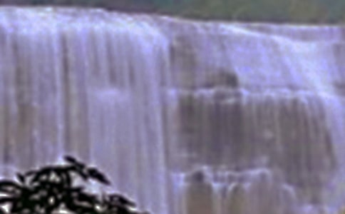 瀑布的詩(shī)句