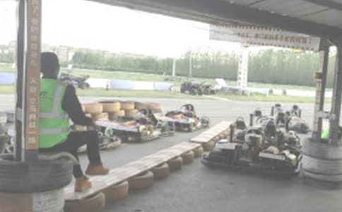 ��ِ܇���ı؂�(6ƪ)