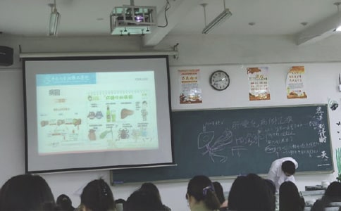 ���n�zӑ��