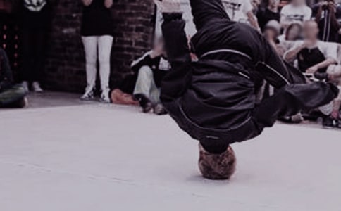 �P(gu��n)�ڌW(xu��)У��F(tu��n)����Ӌ(j��)����ƪ