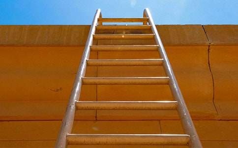 ����С���£��ɹ�������