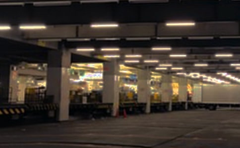 ͣ܇(ch��)��(ch��ng)���M(f��i)ͨ�桾���A6ƪ��