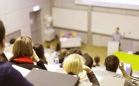 托福高分作文需具備的三種特征