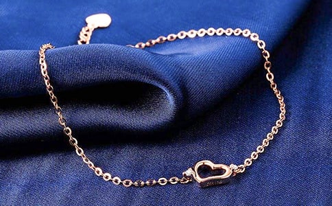 《項鏈》讀后感