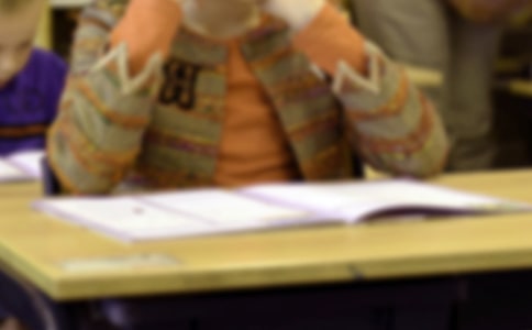 �W����ͬ�W���Ľ��h����