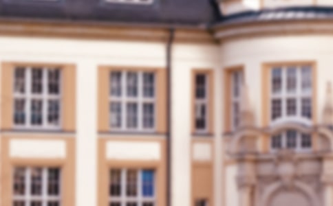 �^��ˇ�g�WԺ1994���иУ�ͨ��10ƪ��