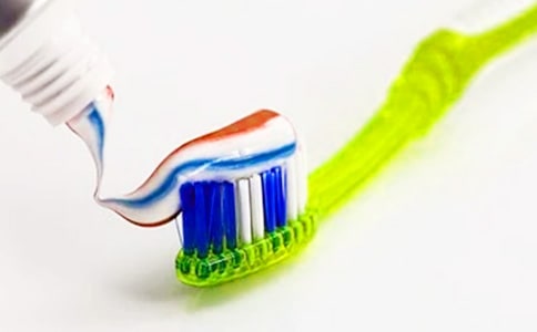 ��ʲôˢ��ǰ���಻��մˮ�����_��ˢ������