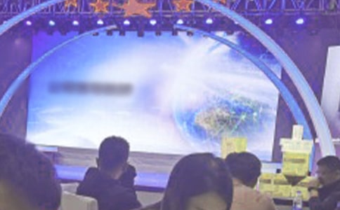 �L݅��������ϵ�ף���R�~