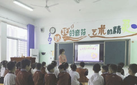 新課改背景下中學音樂課堂應該感字當先論文