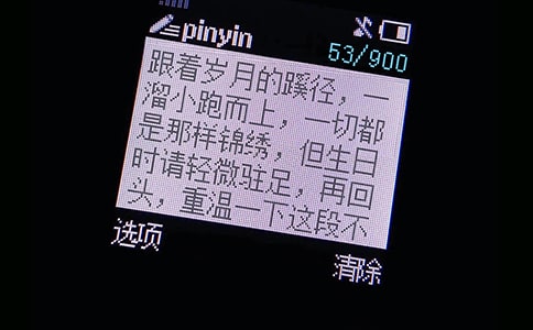 ������ף������