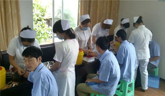 有關(guān)打針作文